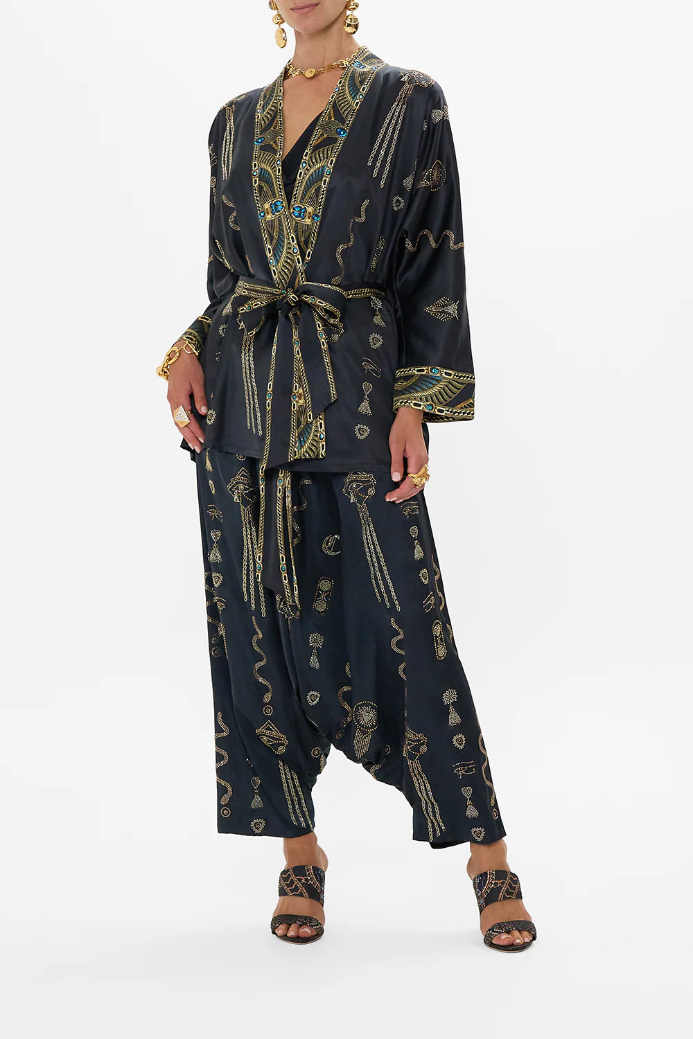 Camilla Short Batwing layer